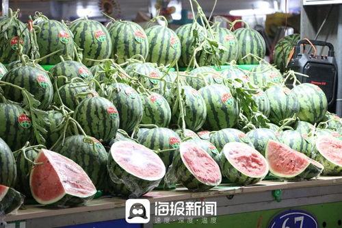 吃瓜摊摊主,揭秘吃瓜摊摊主的日常传奇