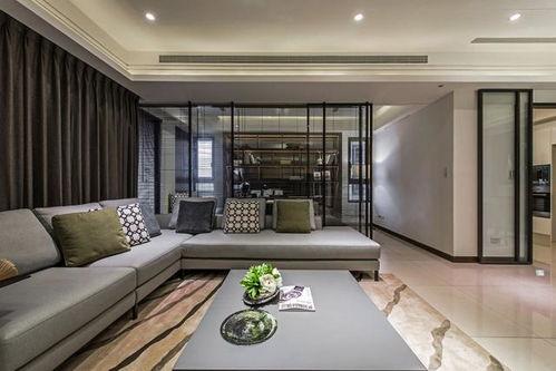 女主坐在客厅吃瓜,女主客厅的悠闲时光  第3张