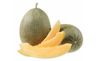 吃哈密瓜可以喝杏仁露吗