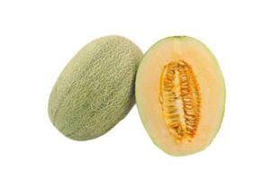 吃哈密瓜可以喝杏仁露吗