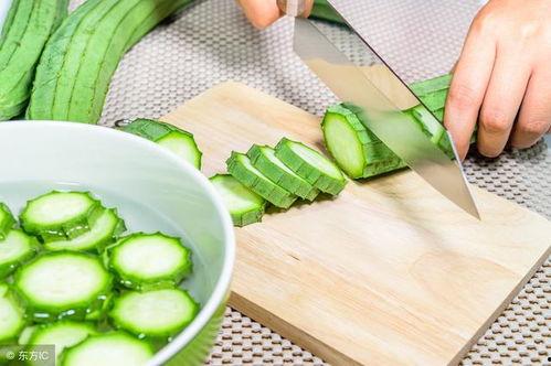 吃瓜会虚吗,小心虚脱！揭秘吃瓜的真相与注意事项