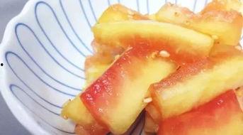 大勺子吃瓜就是香,尽享夏日清凉香 第1张 大勺子吃瓜就是香,尽享夏日清凉香 第1张