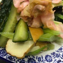 西门美作吃瓜  第3张